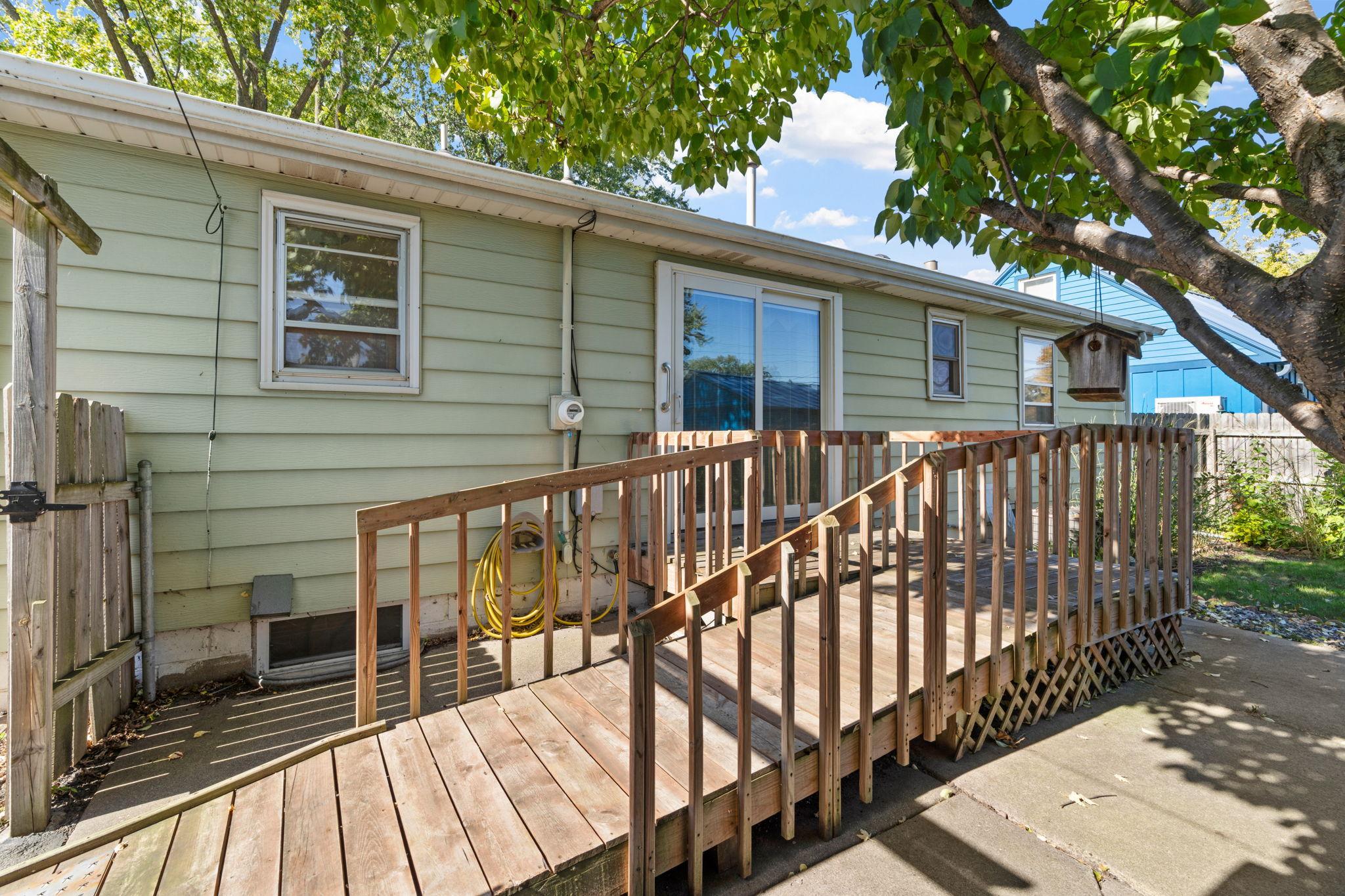 main property photo 36