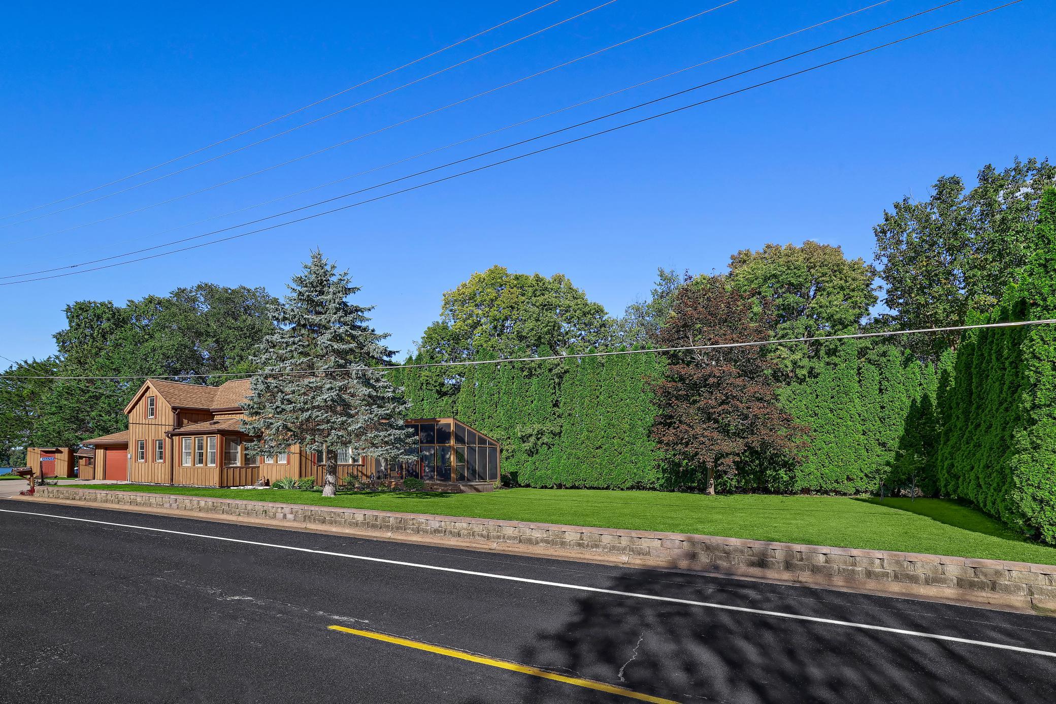 main property photo 35