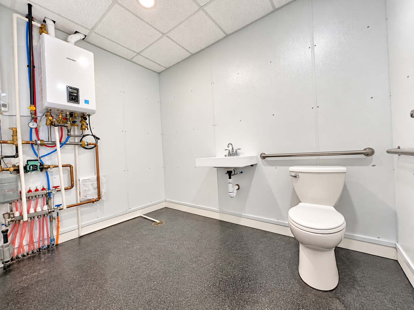 main property photo 5
