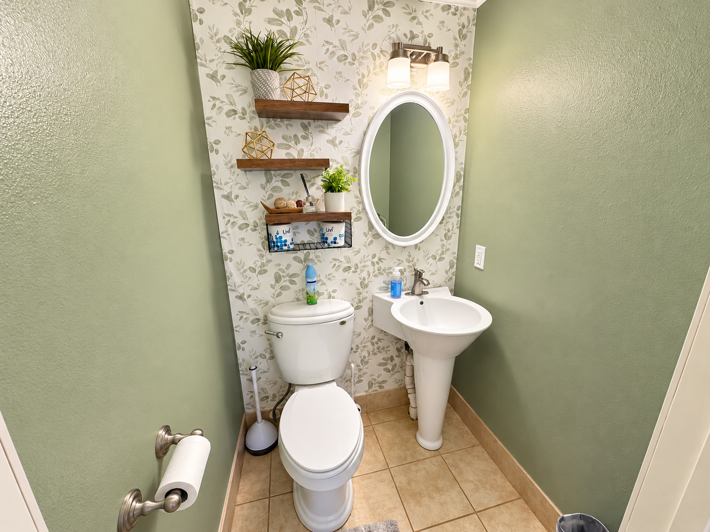 main property photo 30