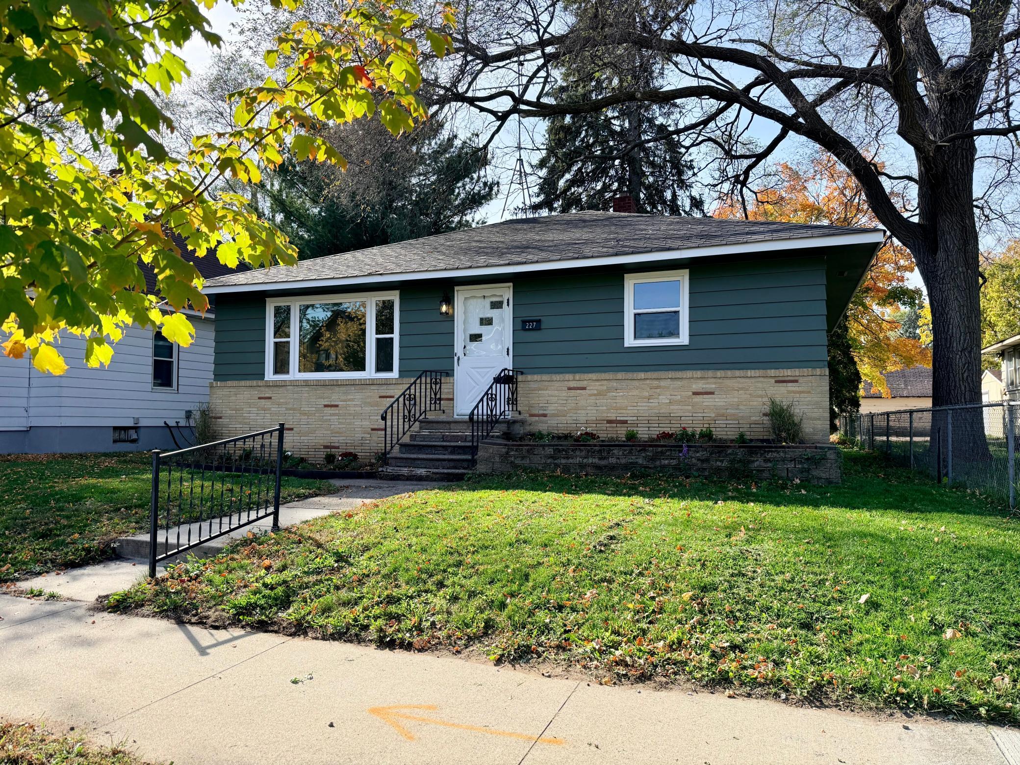 main property photo 1