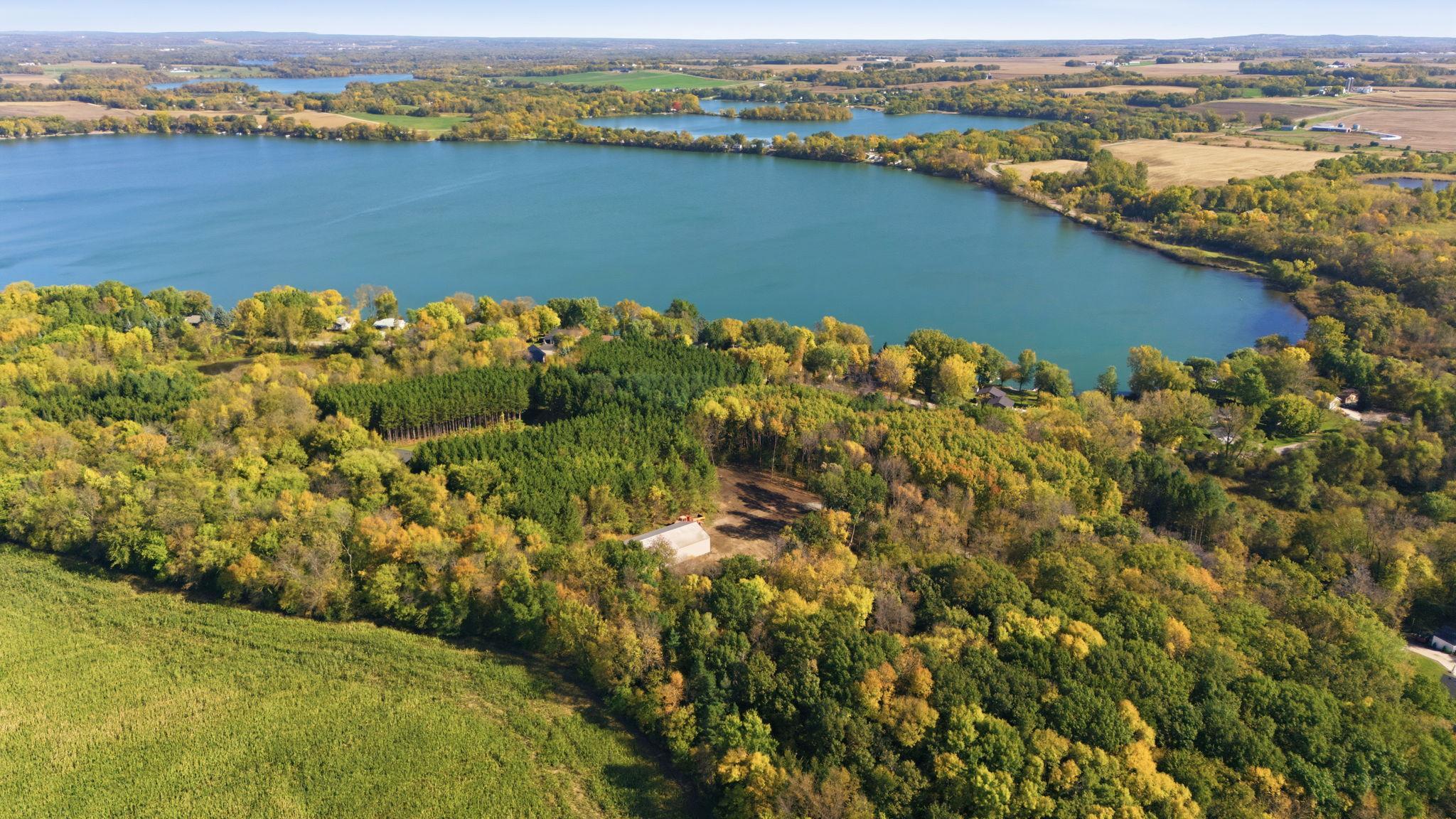 main property photo 25