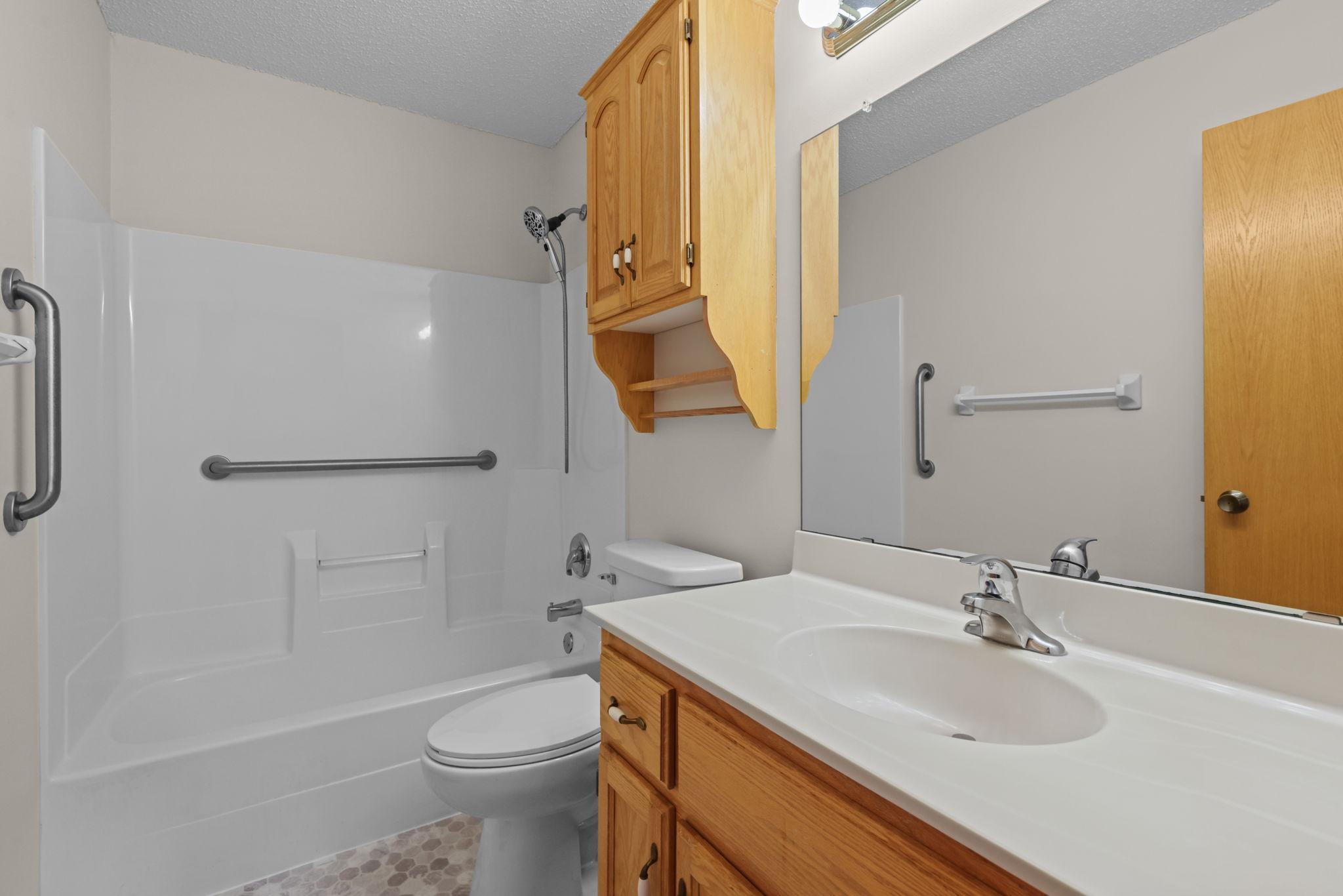 main property photo 21