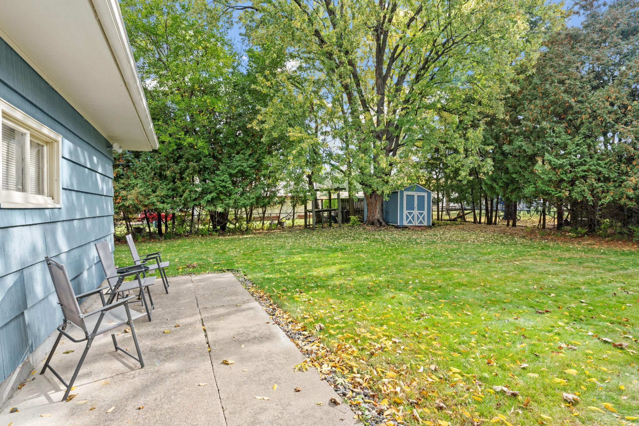 main property photo 29