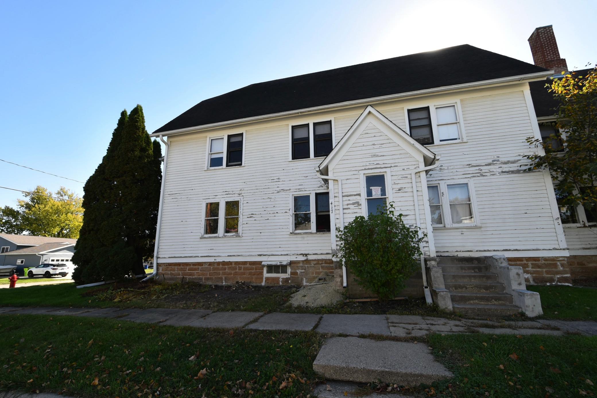 main property photo 3