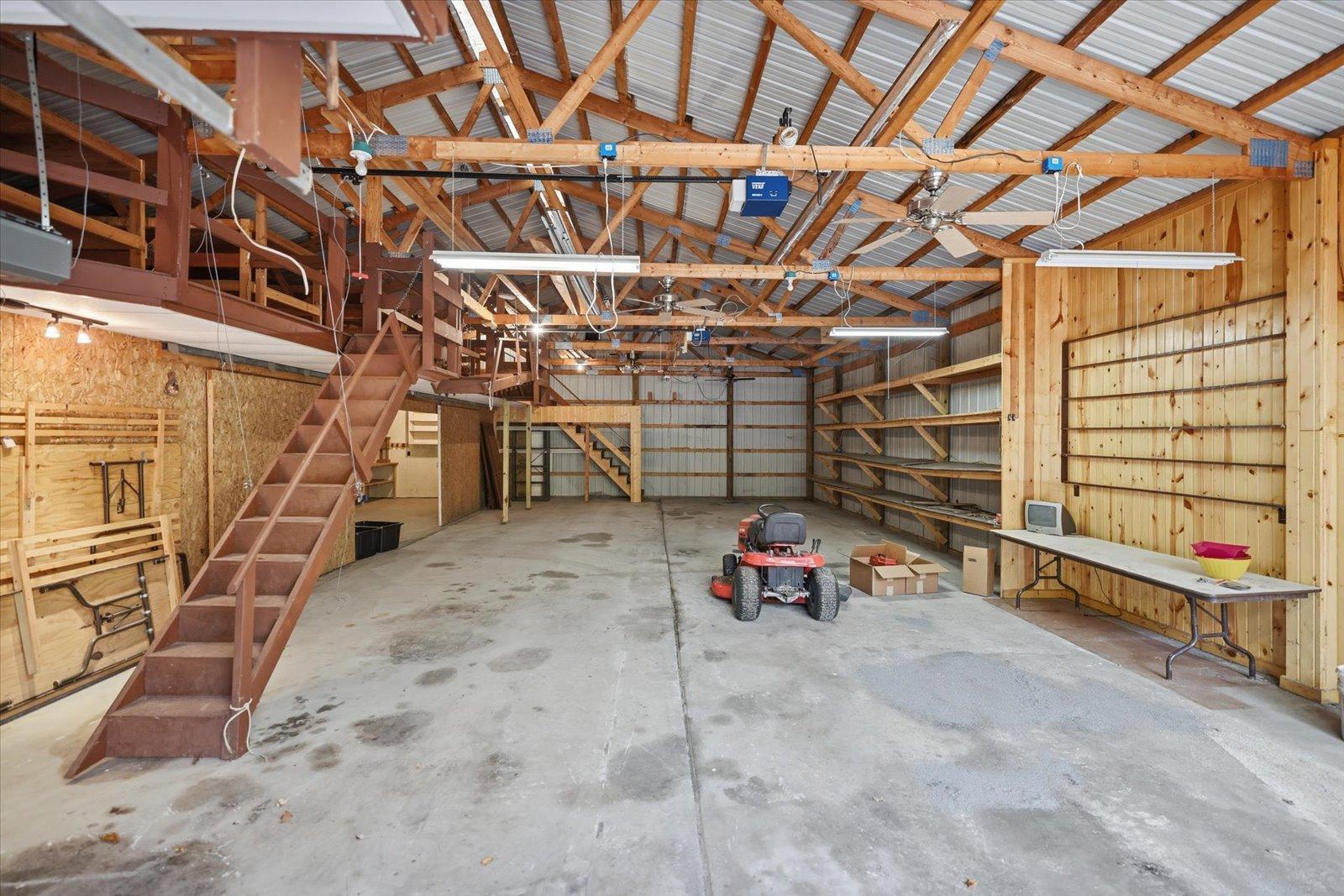 main property photo 78