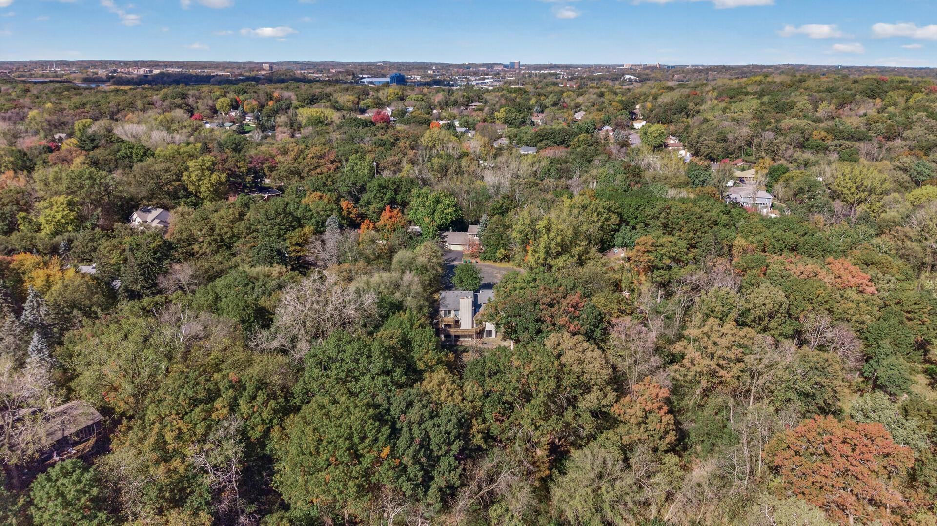 main property photo 50