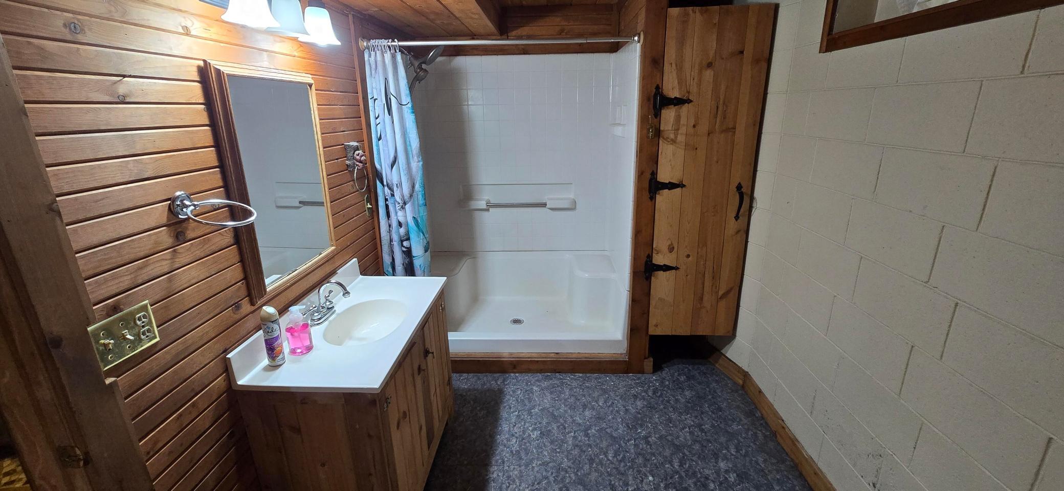 main property photo 93
