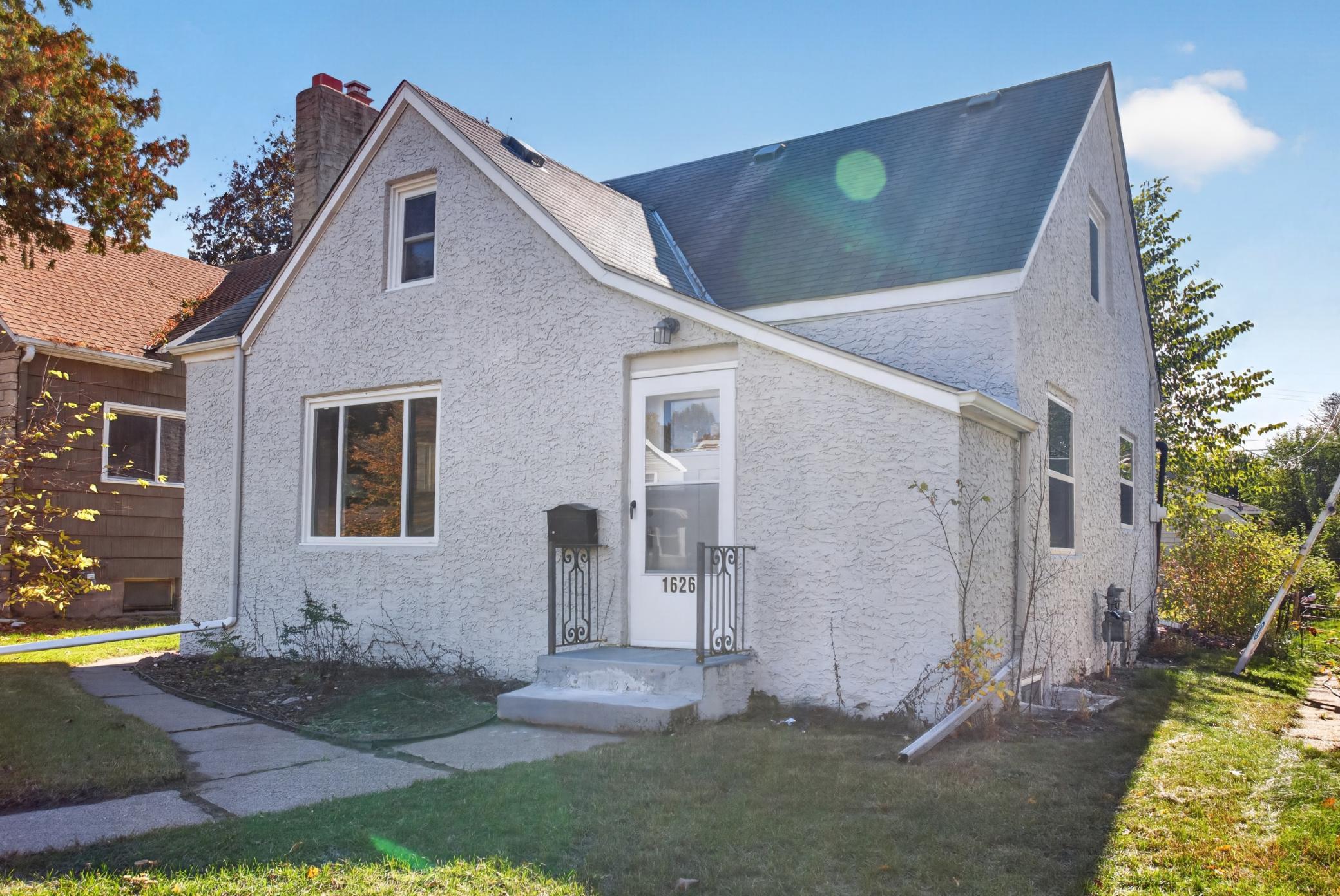 main property photo 2