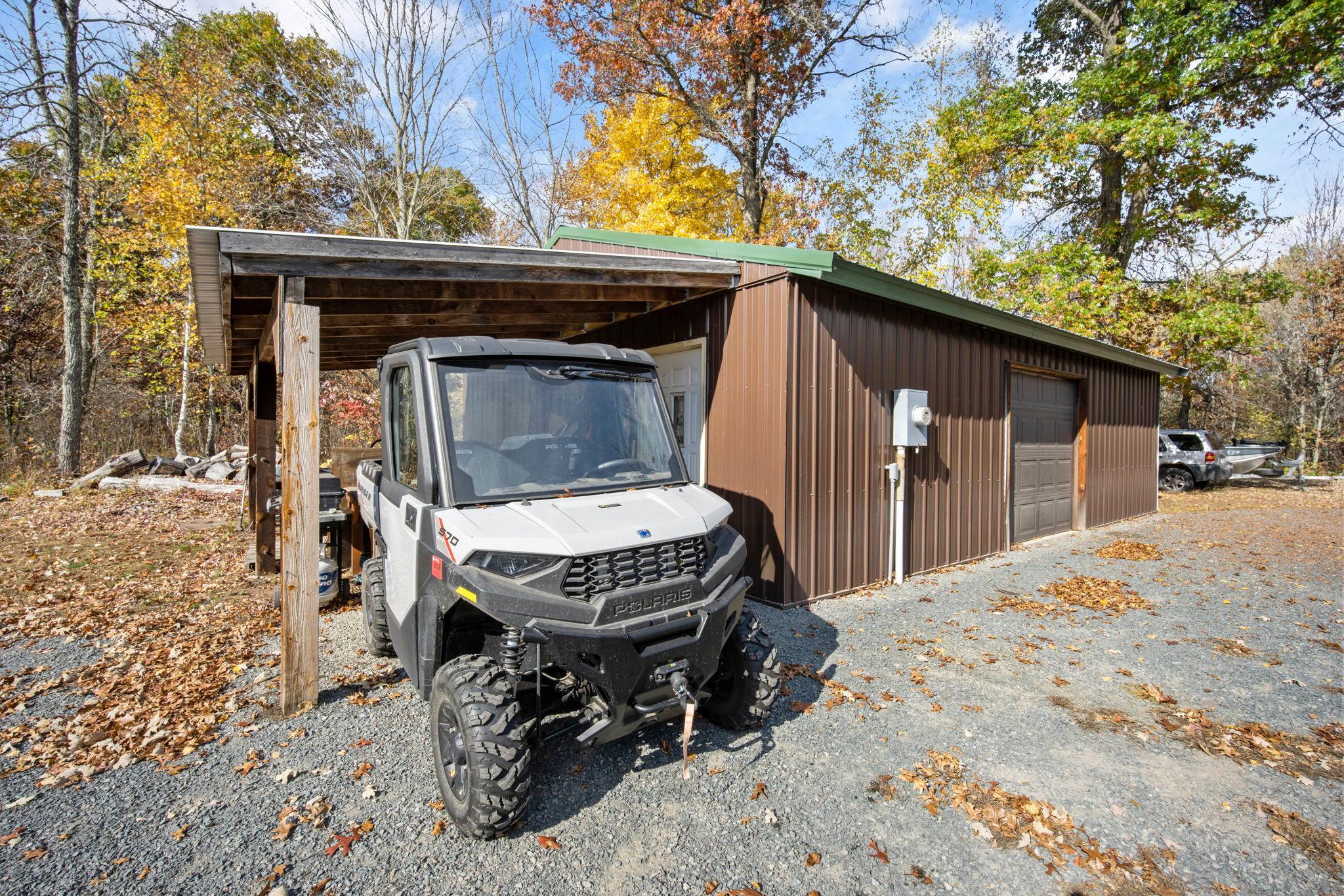main property photo 33