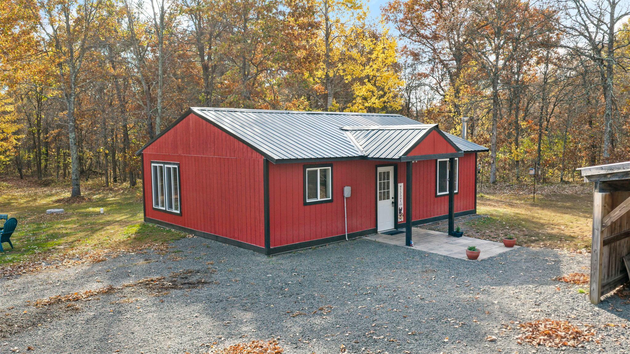 main property photo 7