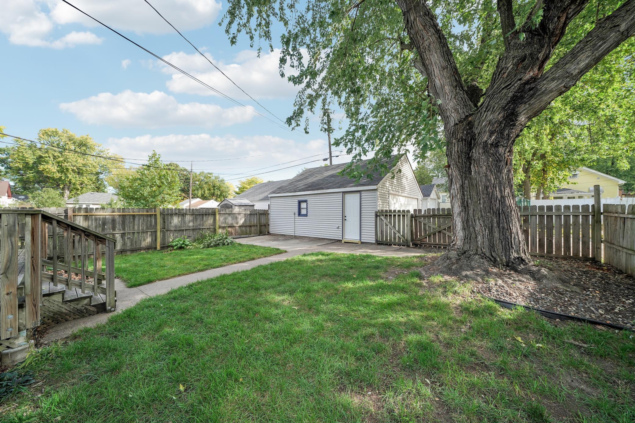 main property photo 51