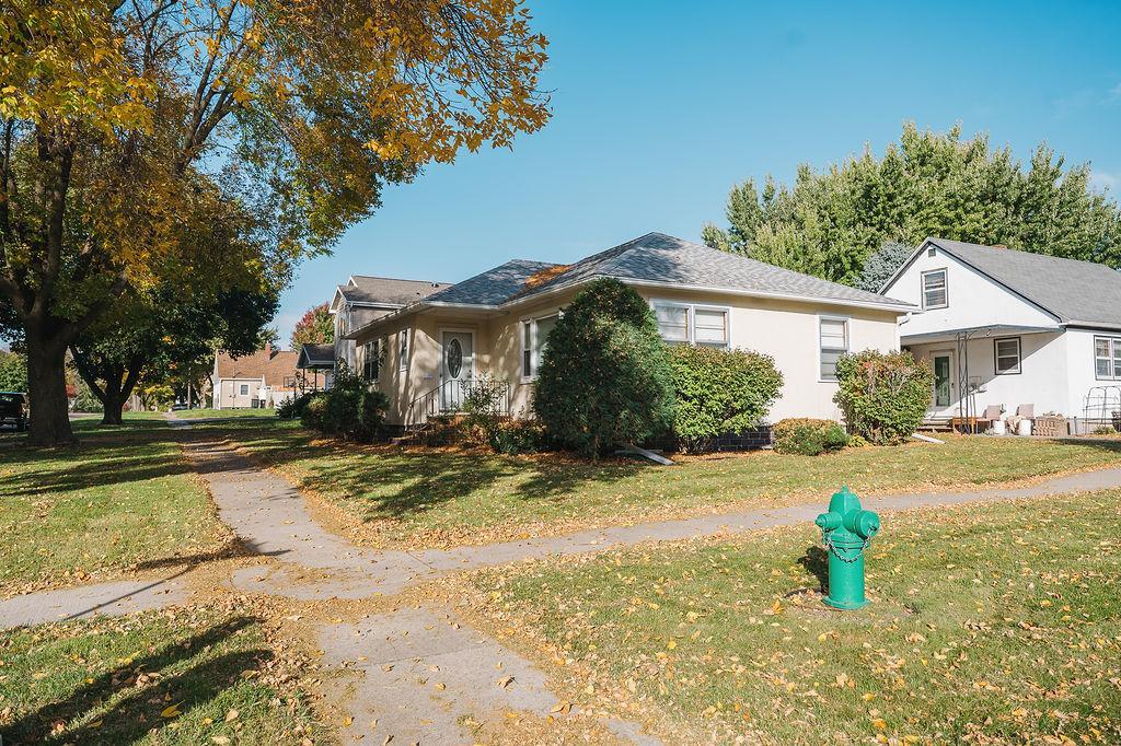 main property photo 51