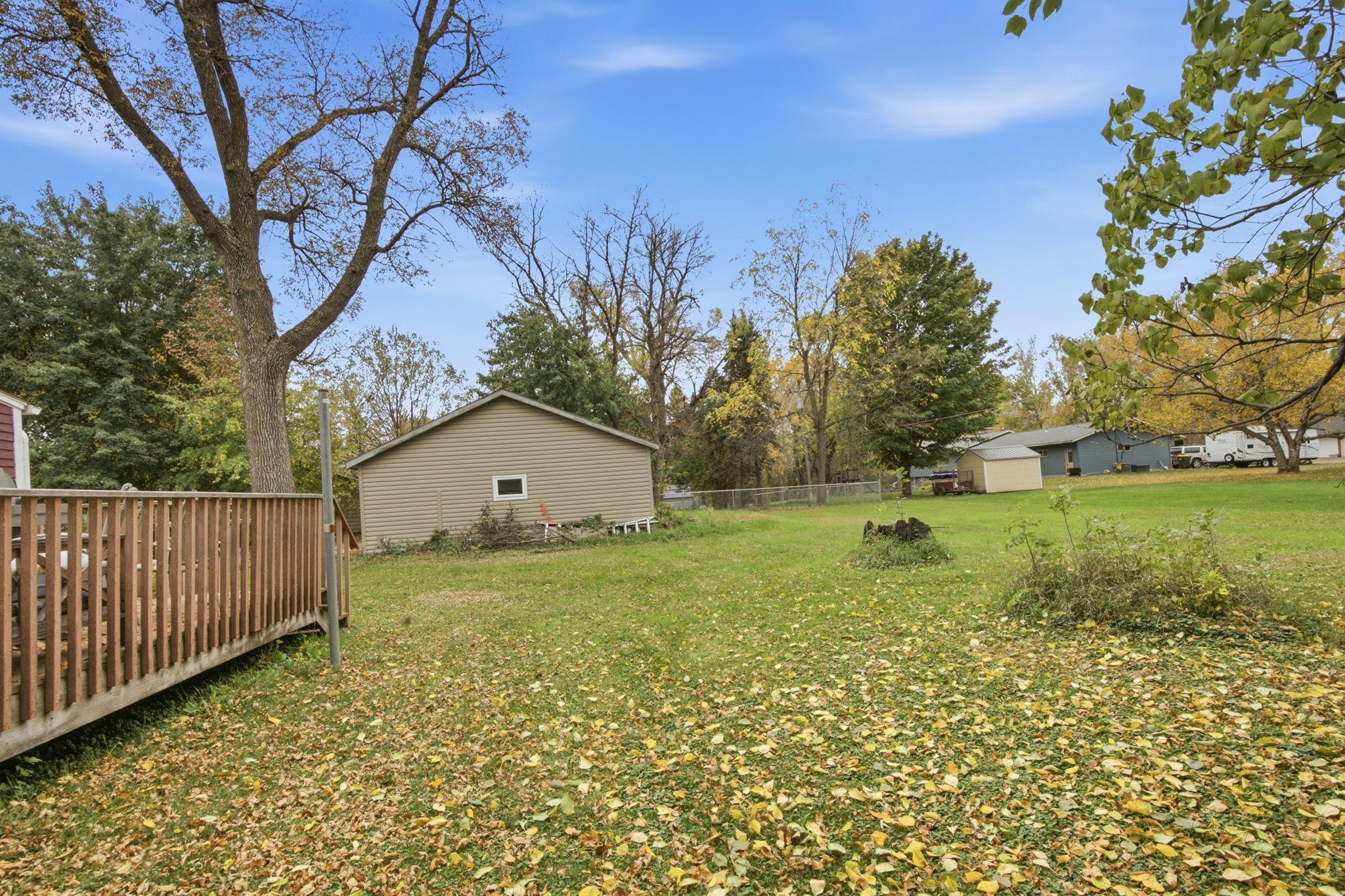 main property photo 23