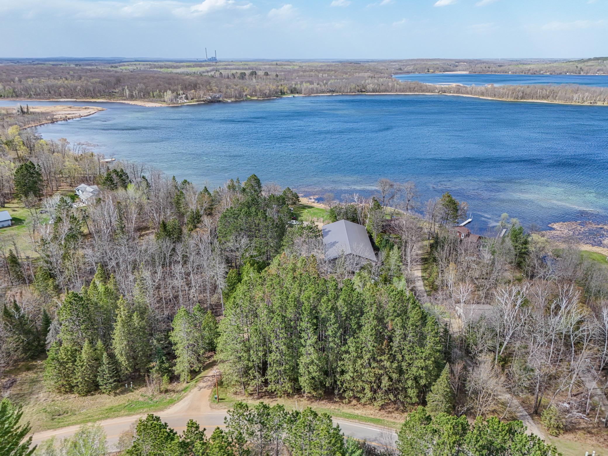 main property photo 11
