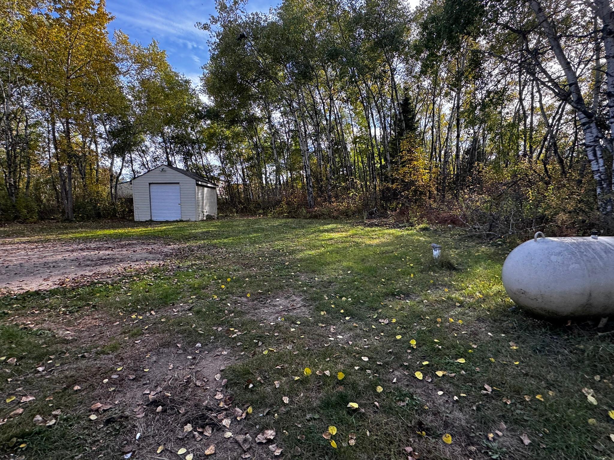 main property photo 23