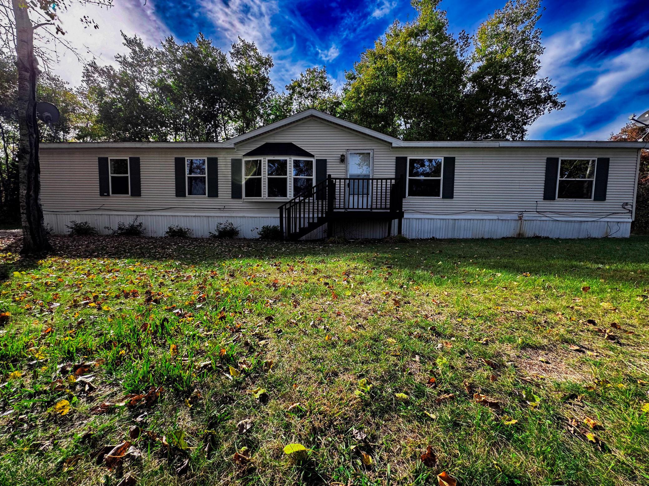 main property photo 27