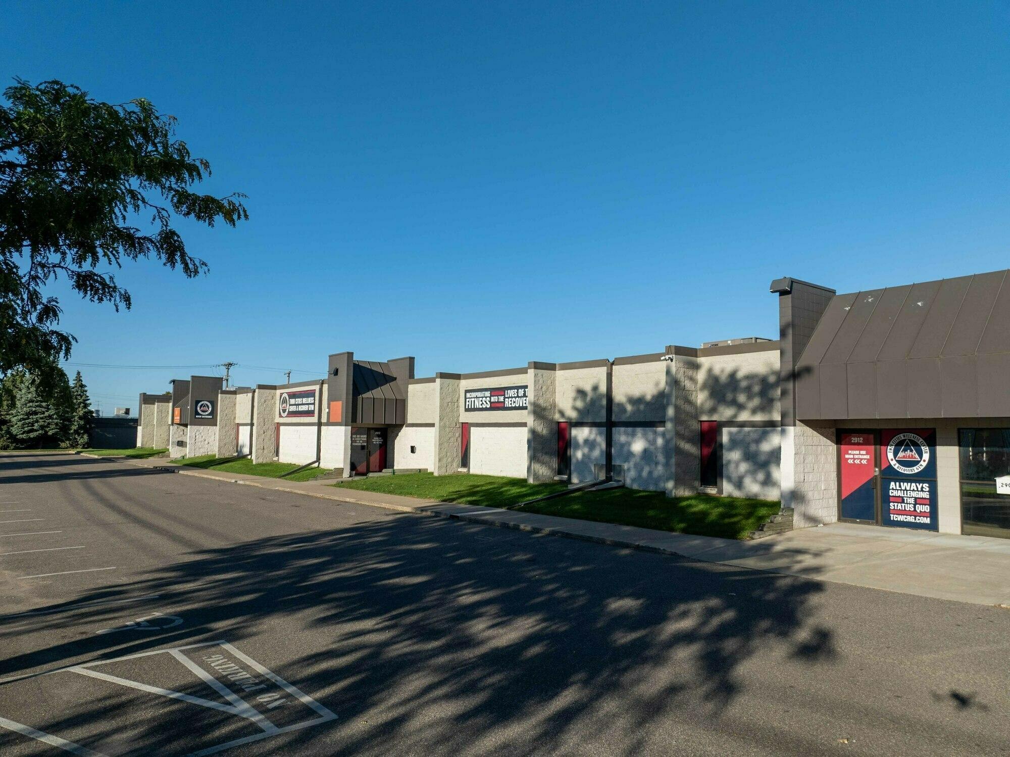 main property photo 18