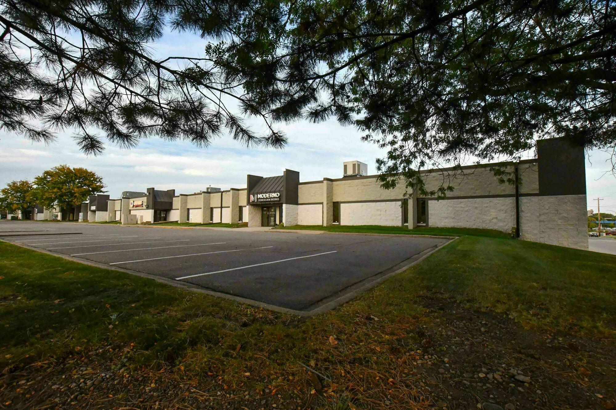 main property photo 49