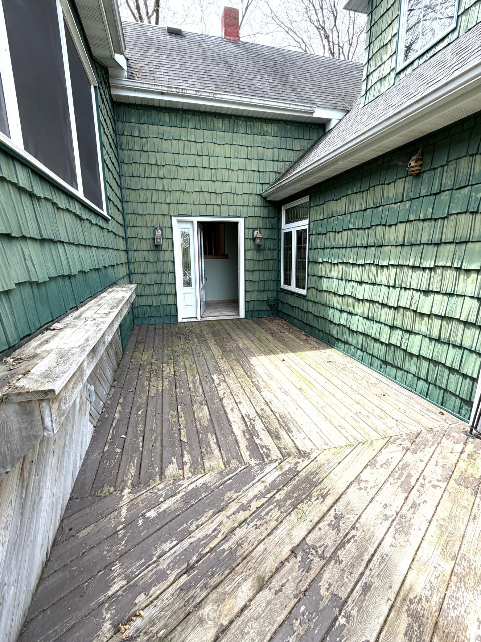 main property photo 46
