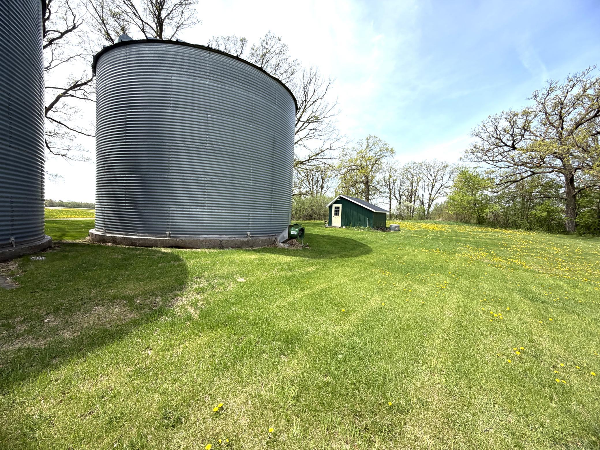 main property photo 79