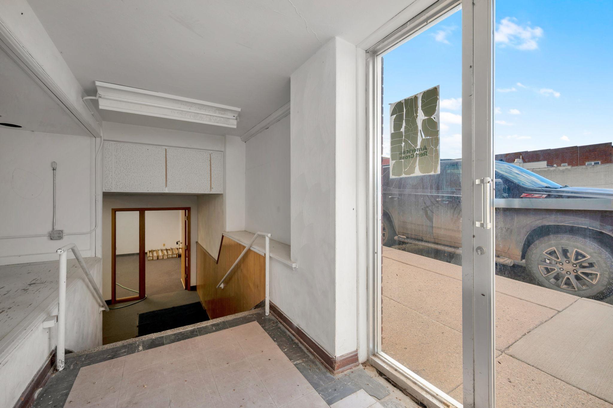 main property photo 24