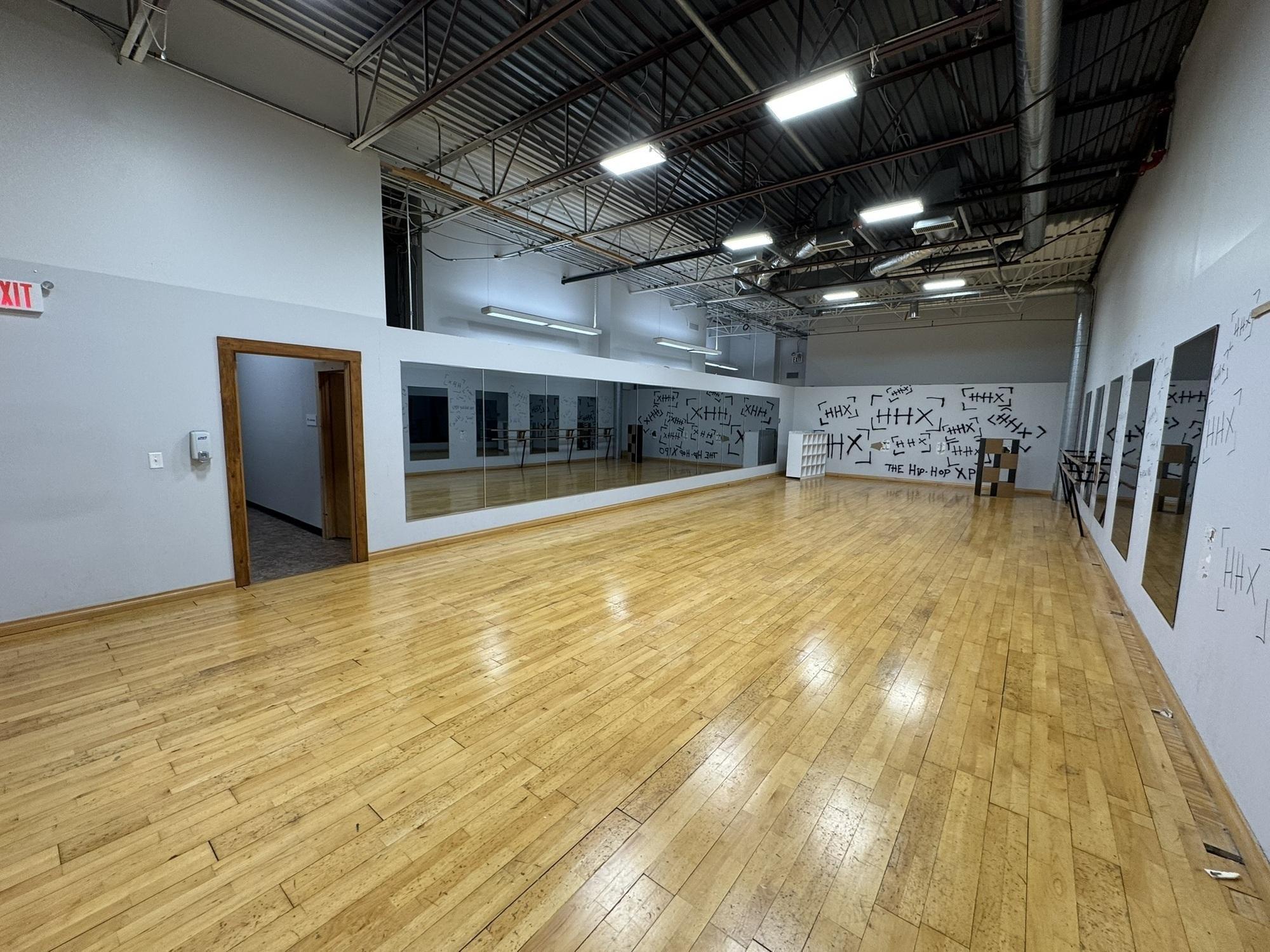 main property photo 36