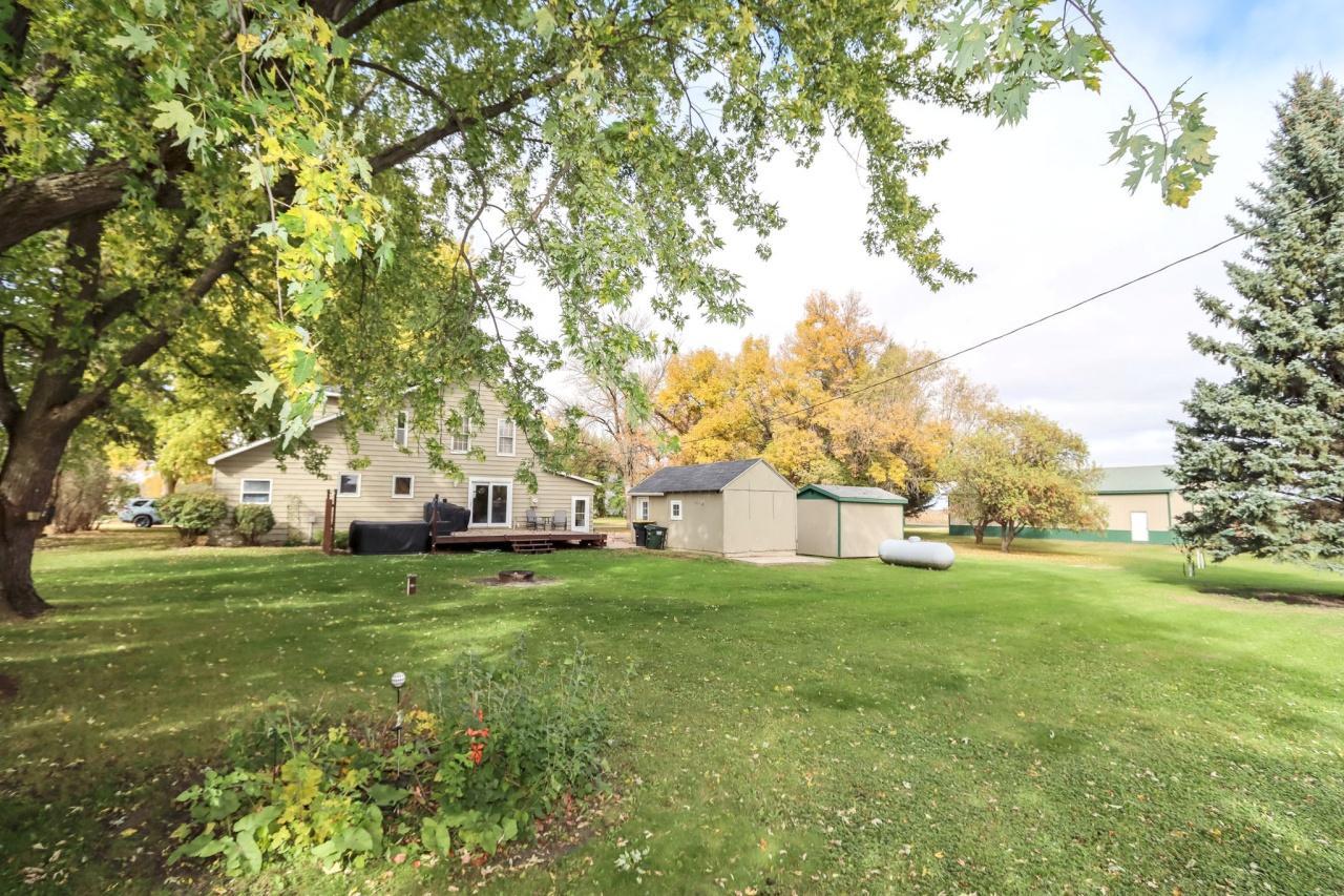 main property photo 32