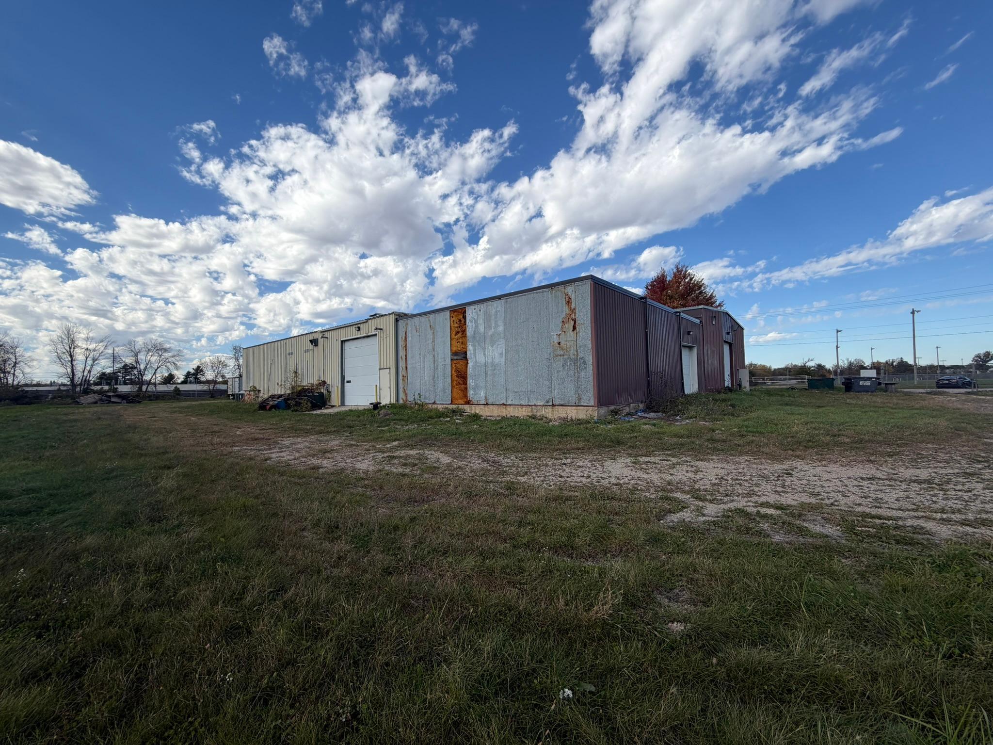main property photo 41