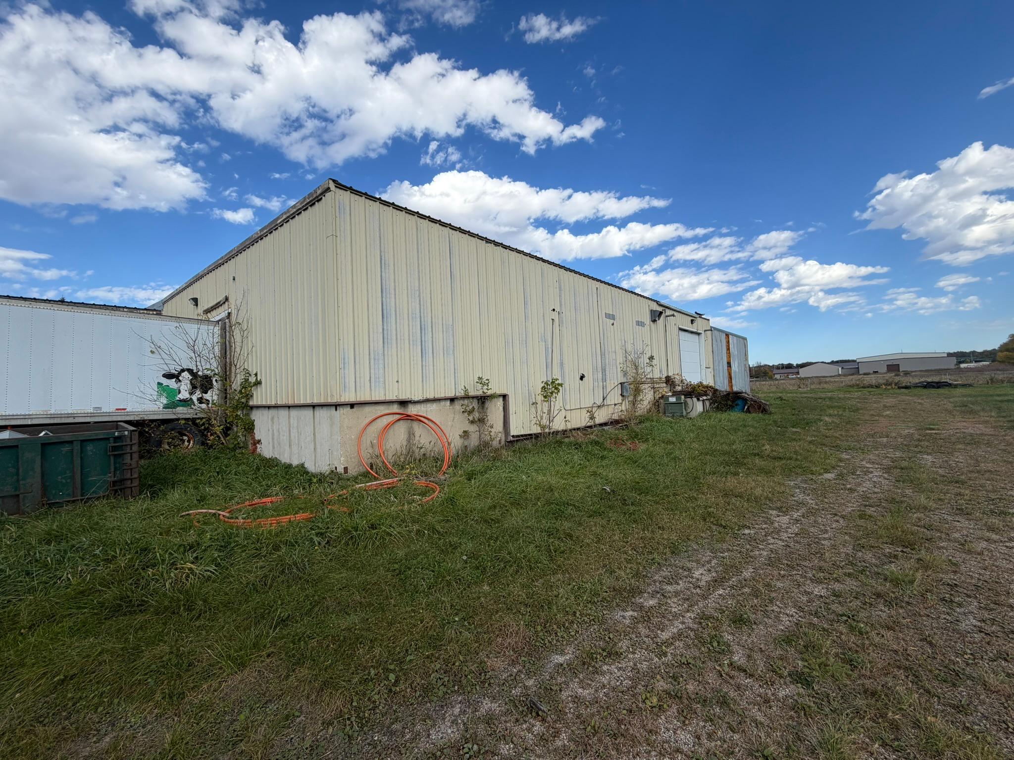 main property photo 50