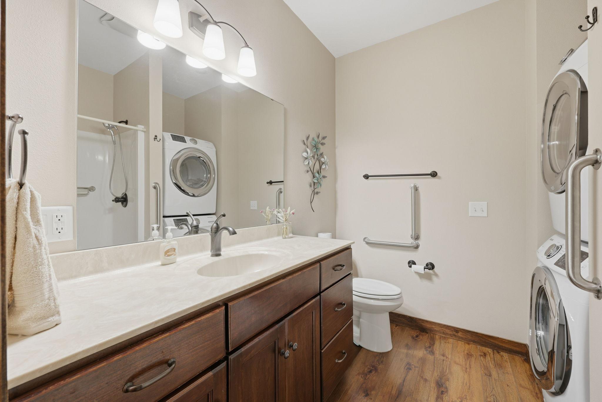 main property photo 10