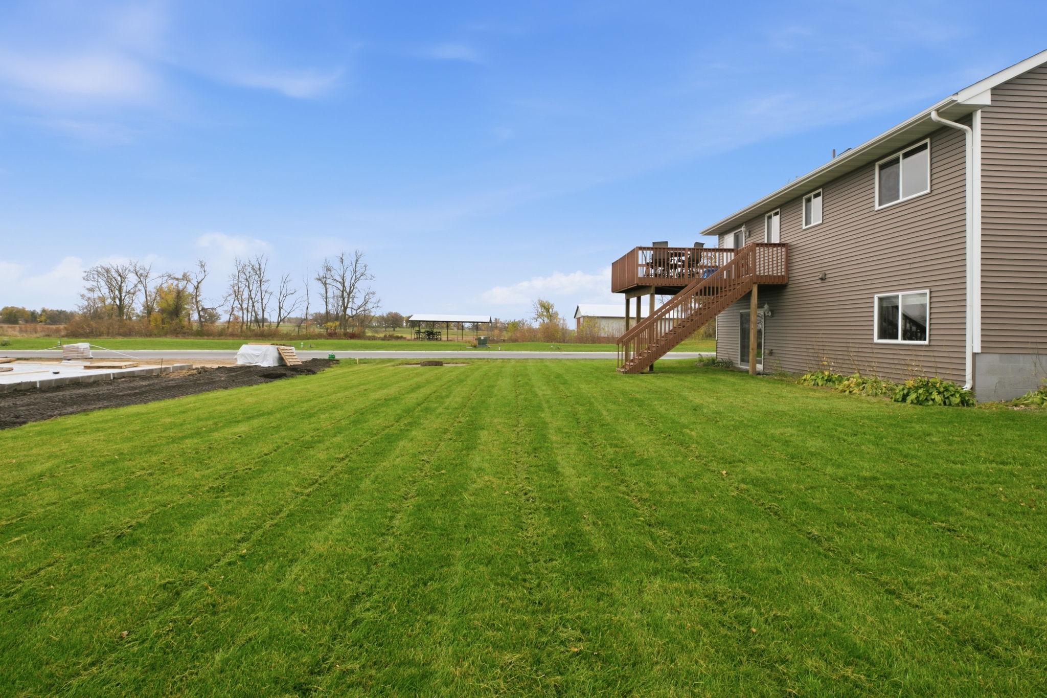 main property photo 26