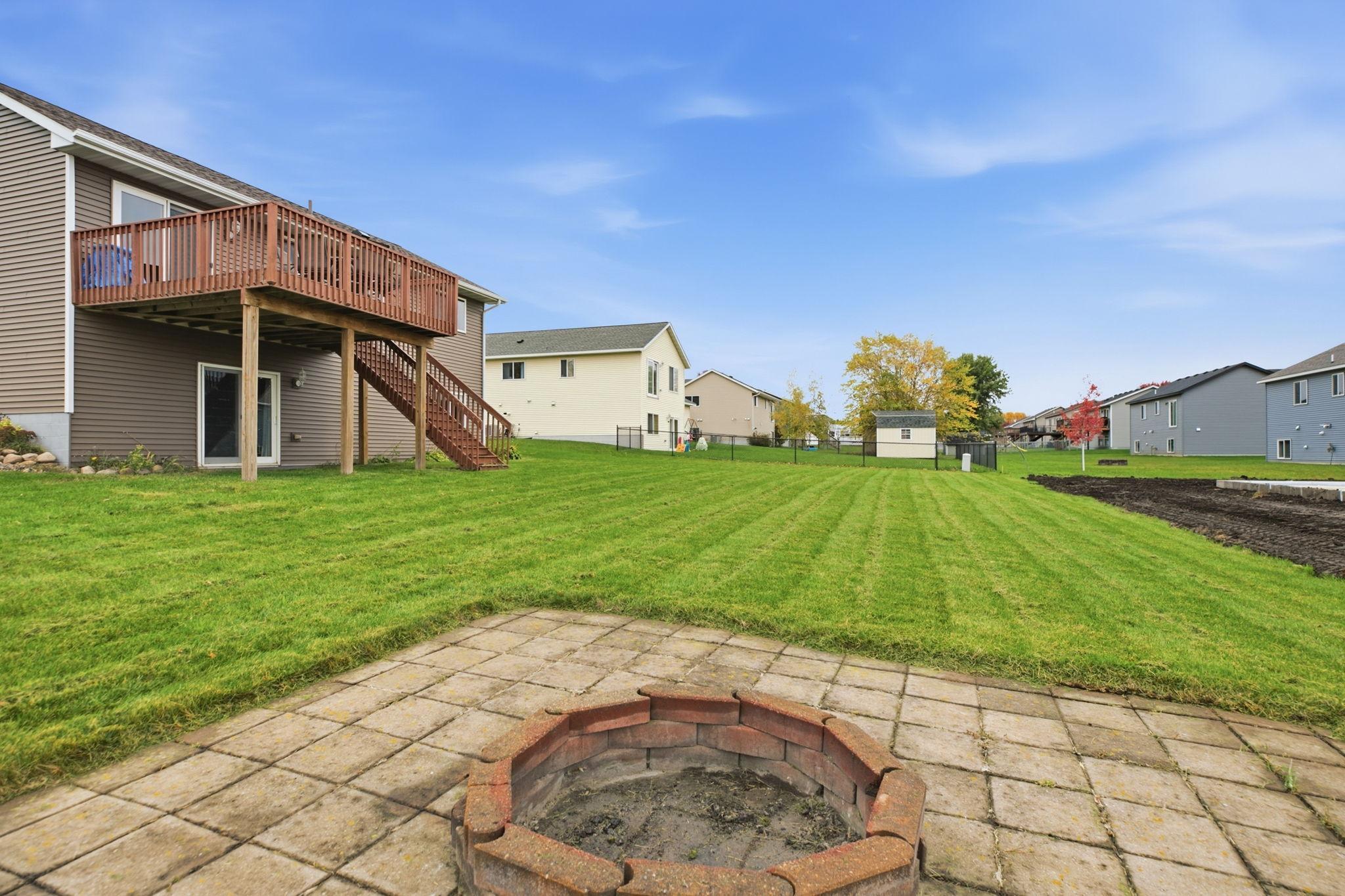 main property photo 29