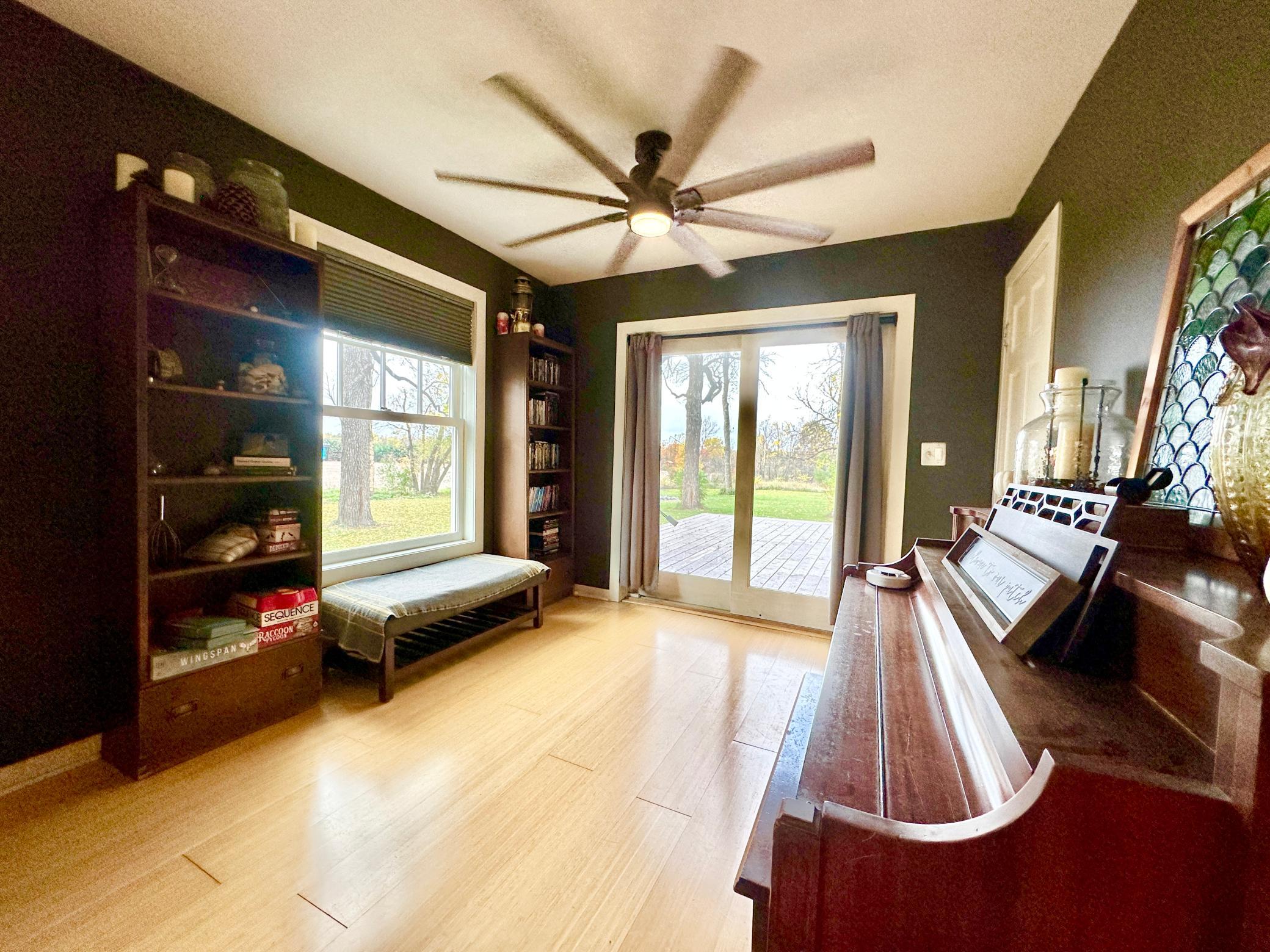 main property photo 29