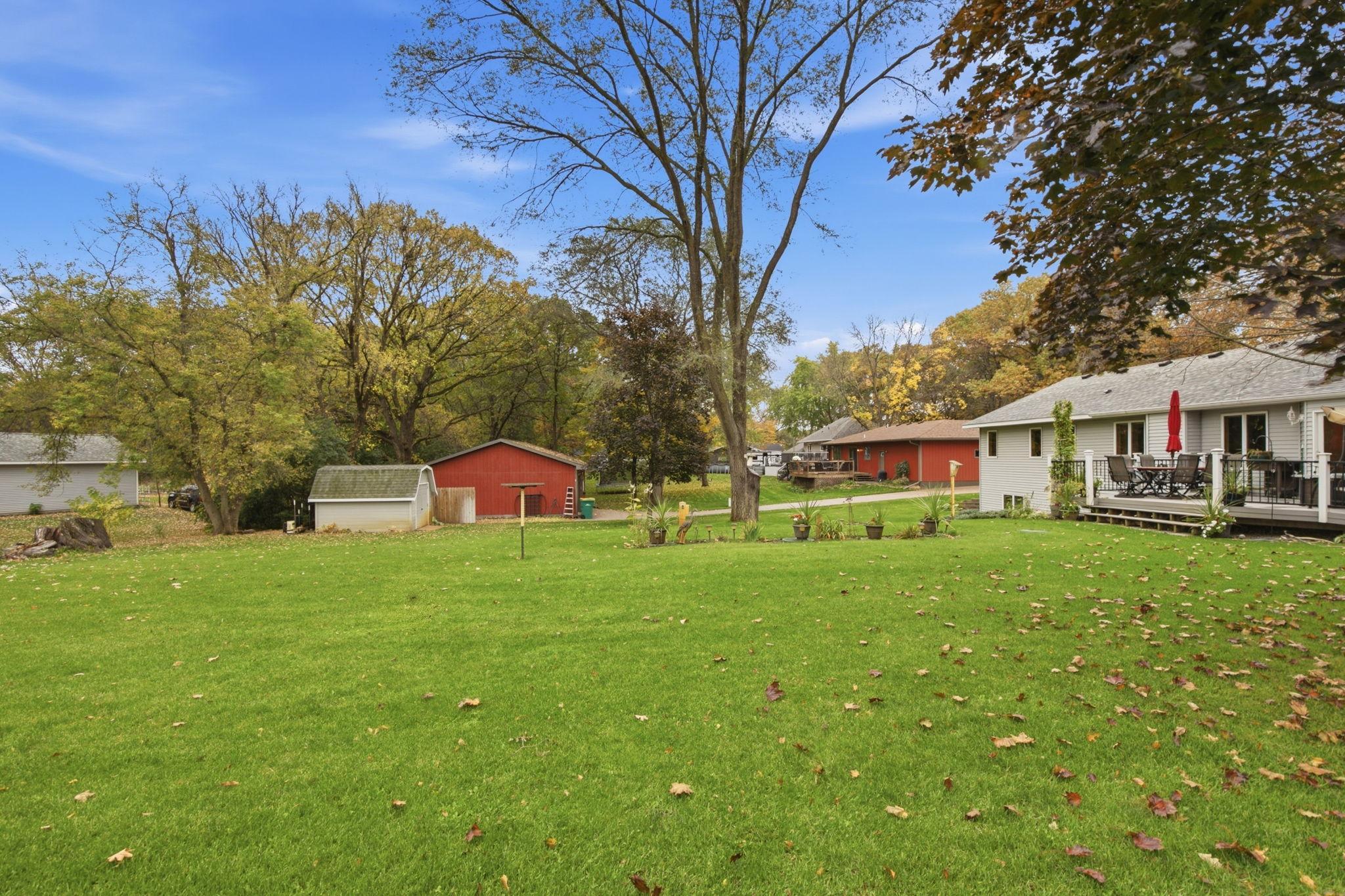 main property photo 33
