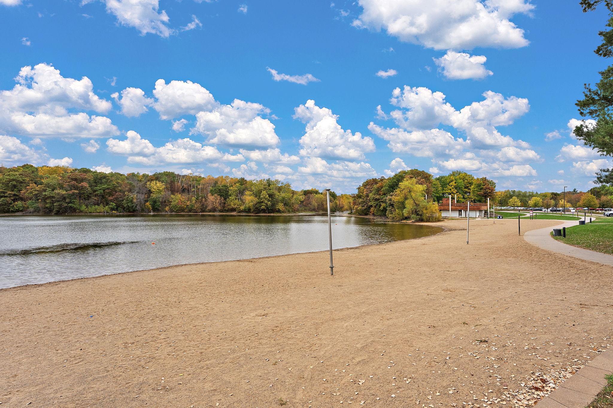 main property photo 40
