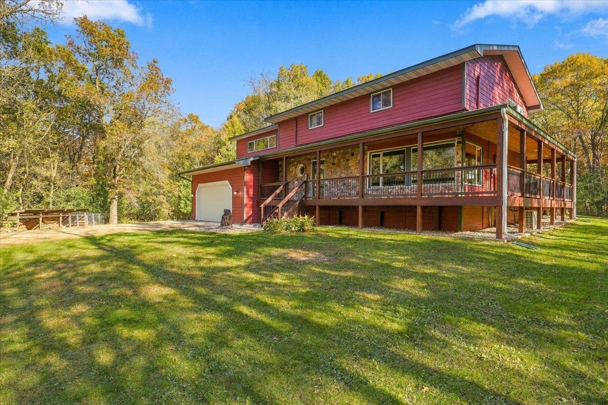 main property photo 45