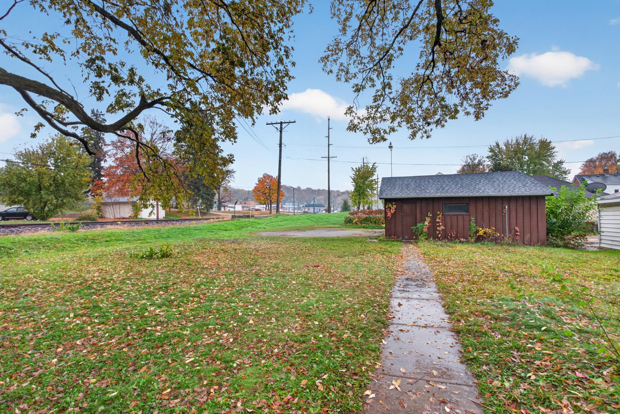 main property photo 26