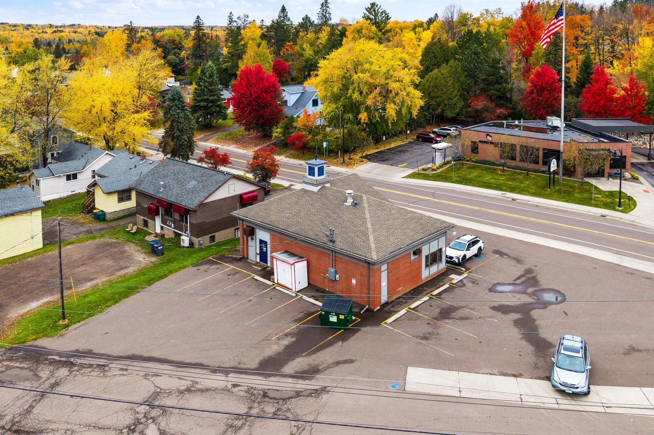 main property photo 5