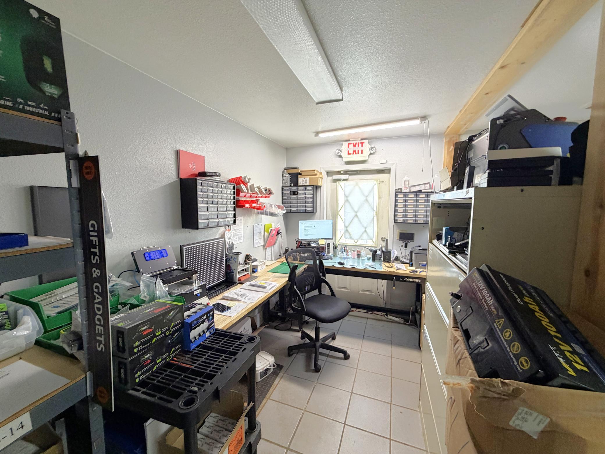 main property photo 11