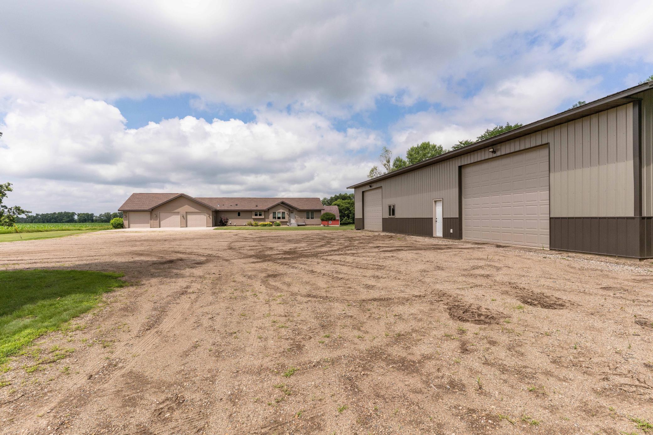 main property photo 77