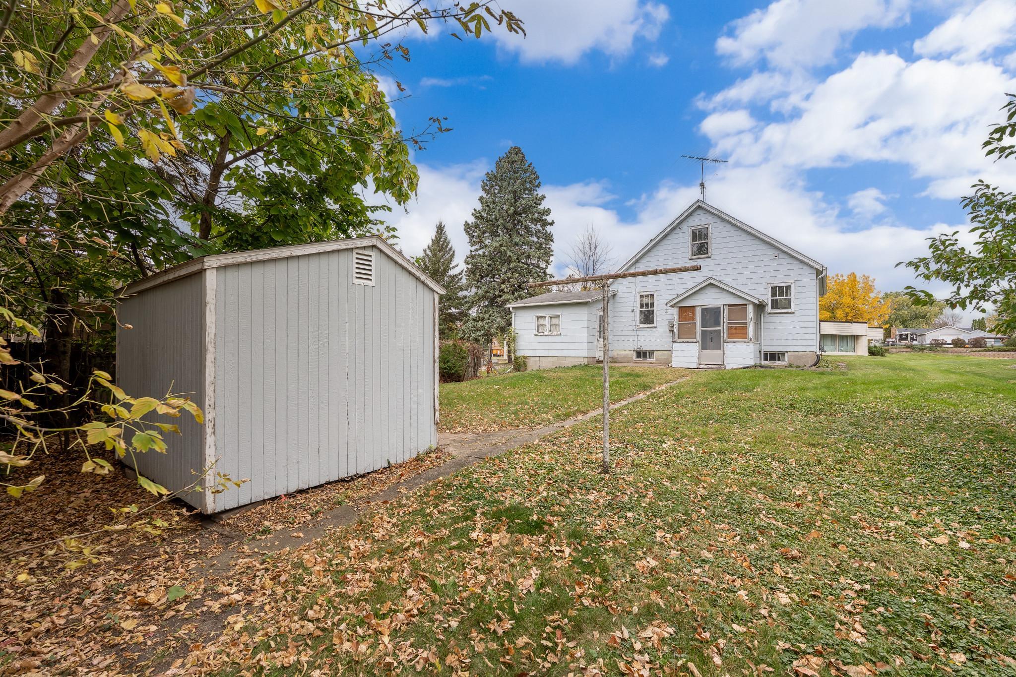 main property photo 31