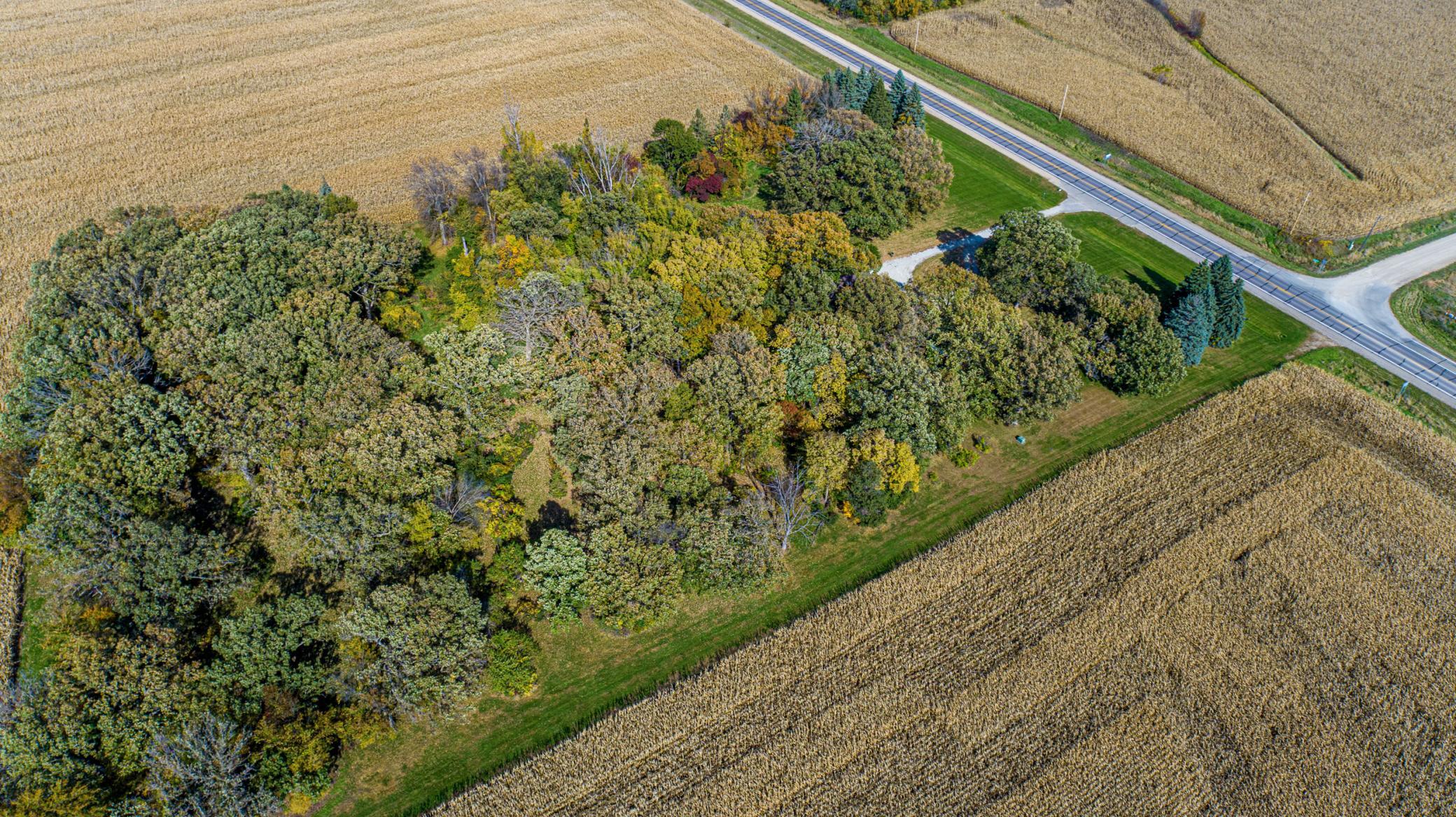 main property photo 78