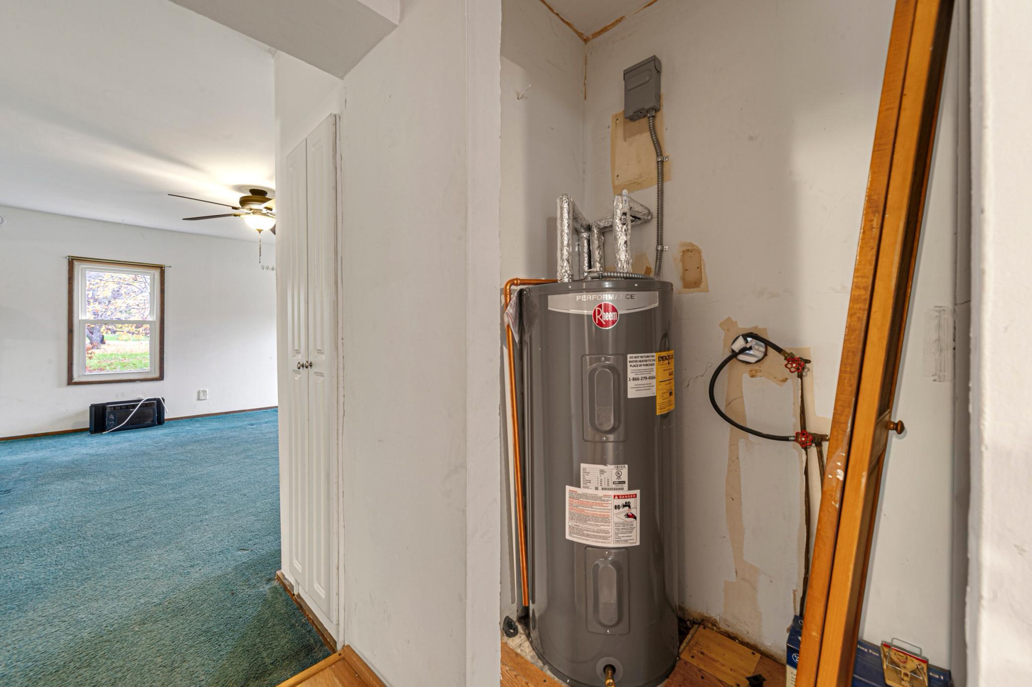 main property photo 17