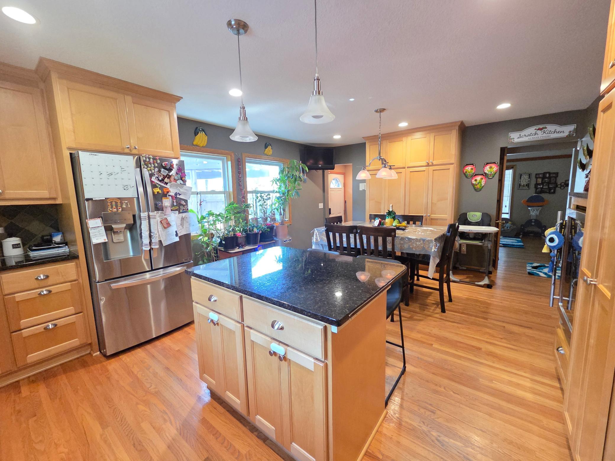 main property photo 8