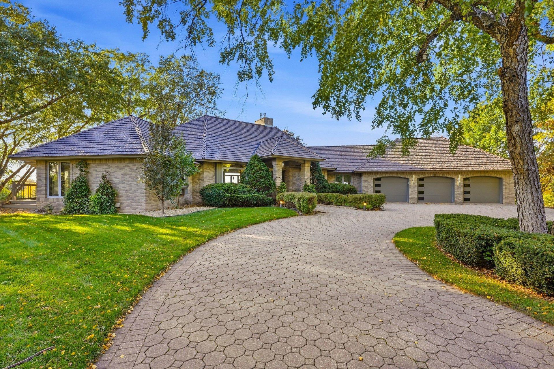 main property photo 41