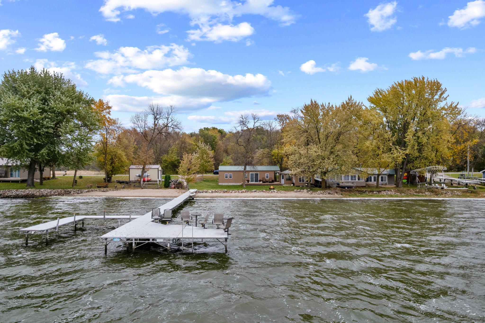 main property photo 16