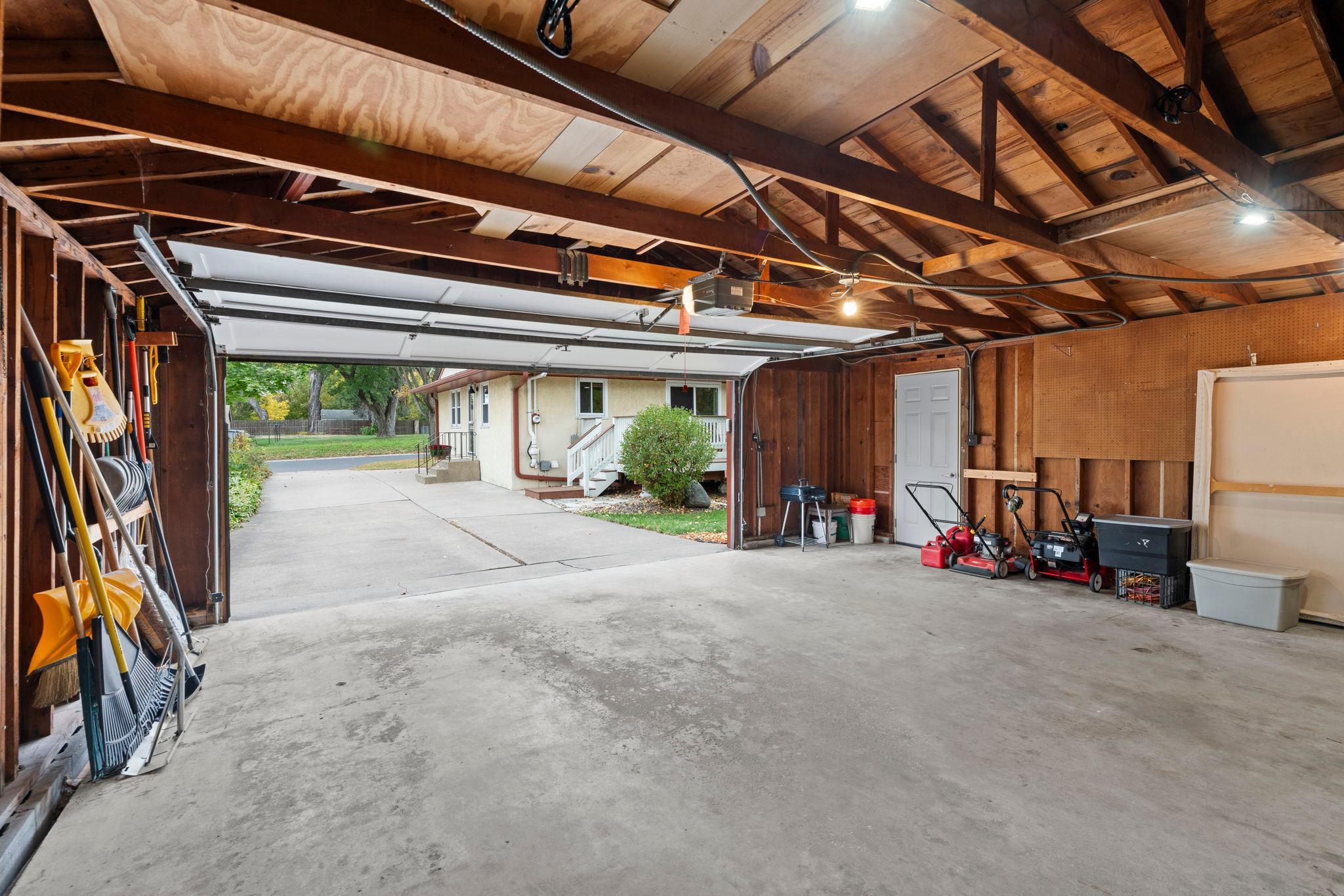 main property photo 53