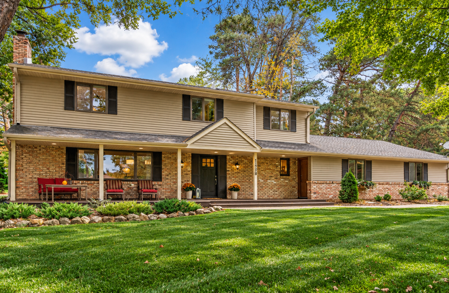 main property photo 2