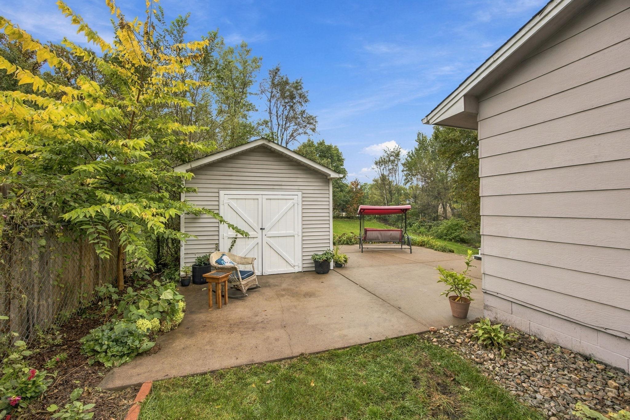 main property photo 19